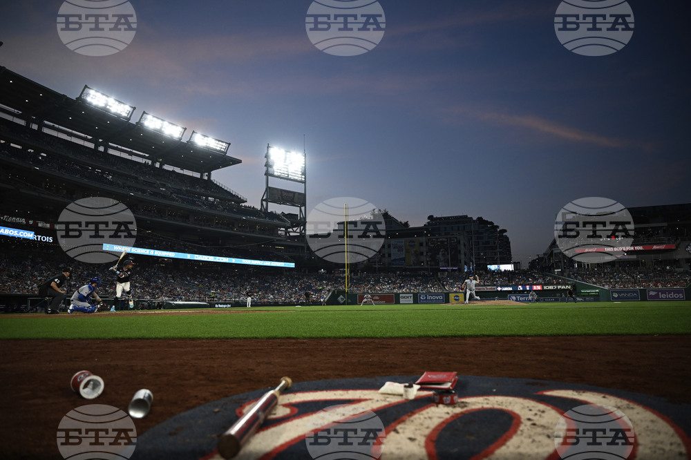 Cubs Nationals Baseball