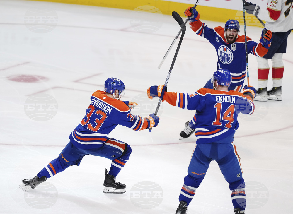 Stanley Cup Panthers Oilers Hockey