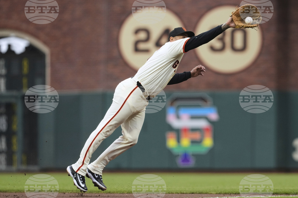 Padres Giants Baseball