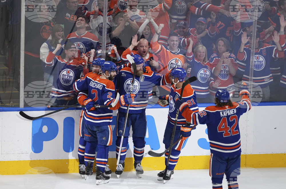 Stanley Cup Panthers Oilers Hockey