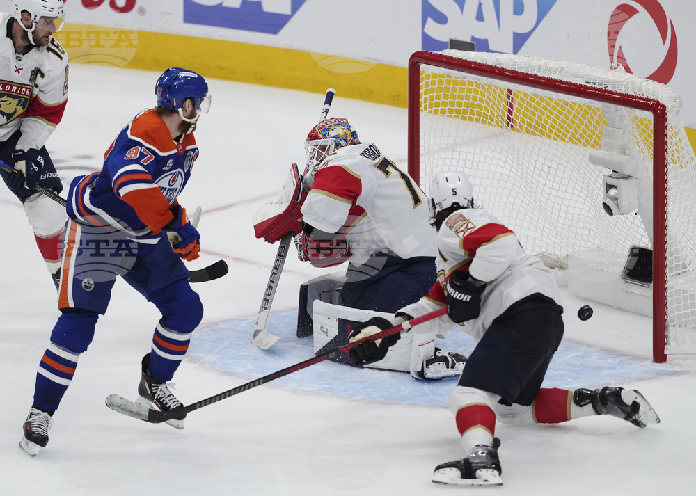 Stanley Cup Panthers Oilers Hockey