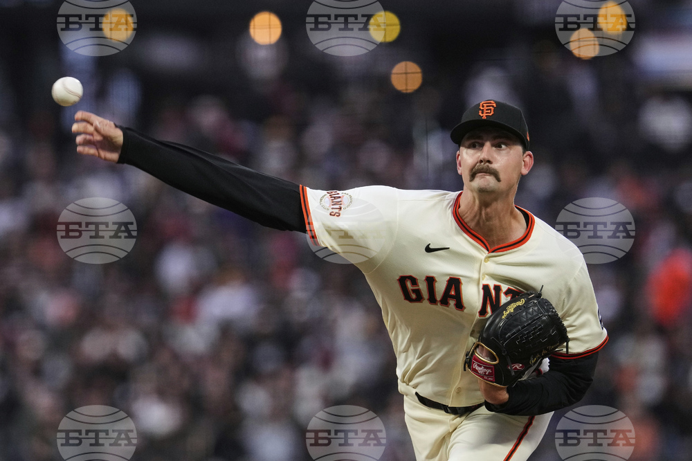 Padres Giants Baseball