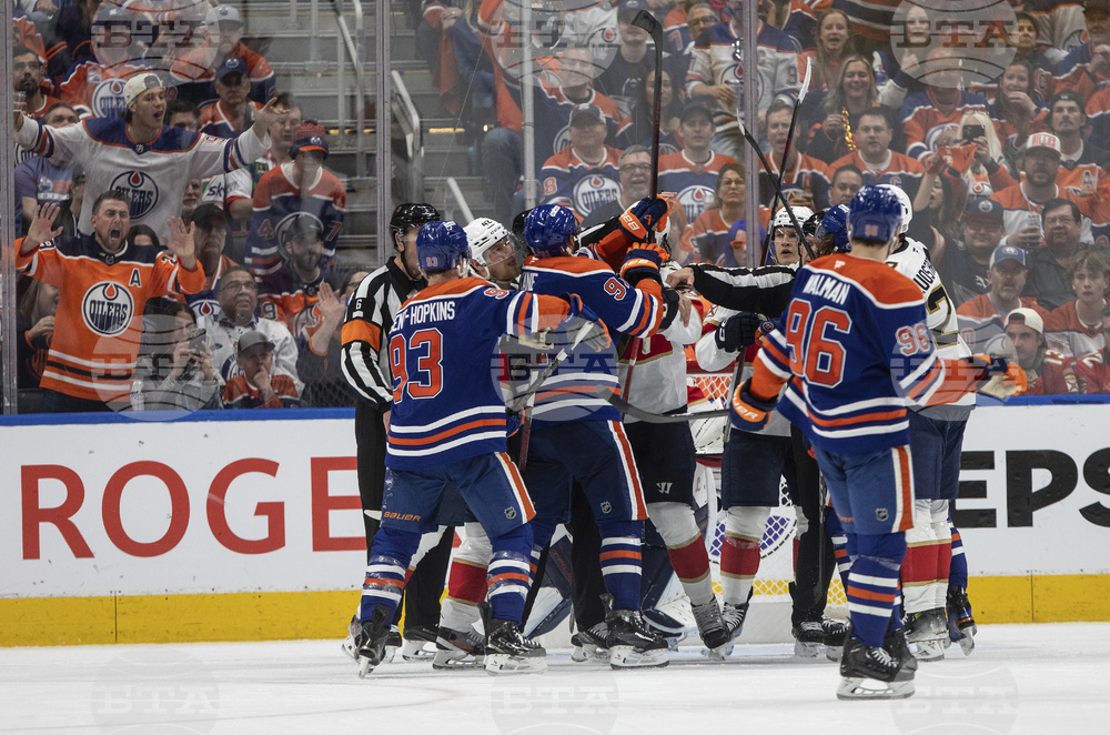 Stanley Cup Panthers Oilers Hockey