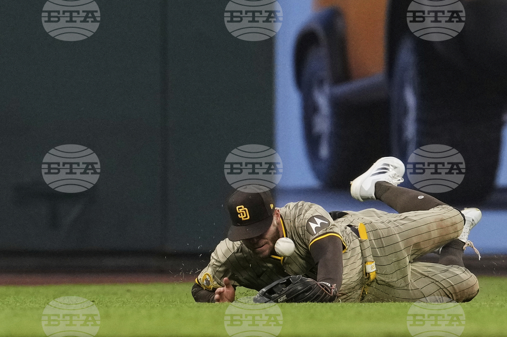 Padres Giants Baseball