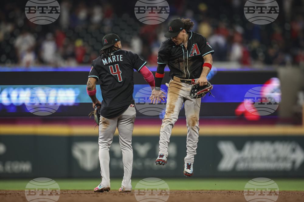 Diamondbacks Braves Baseball