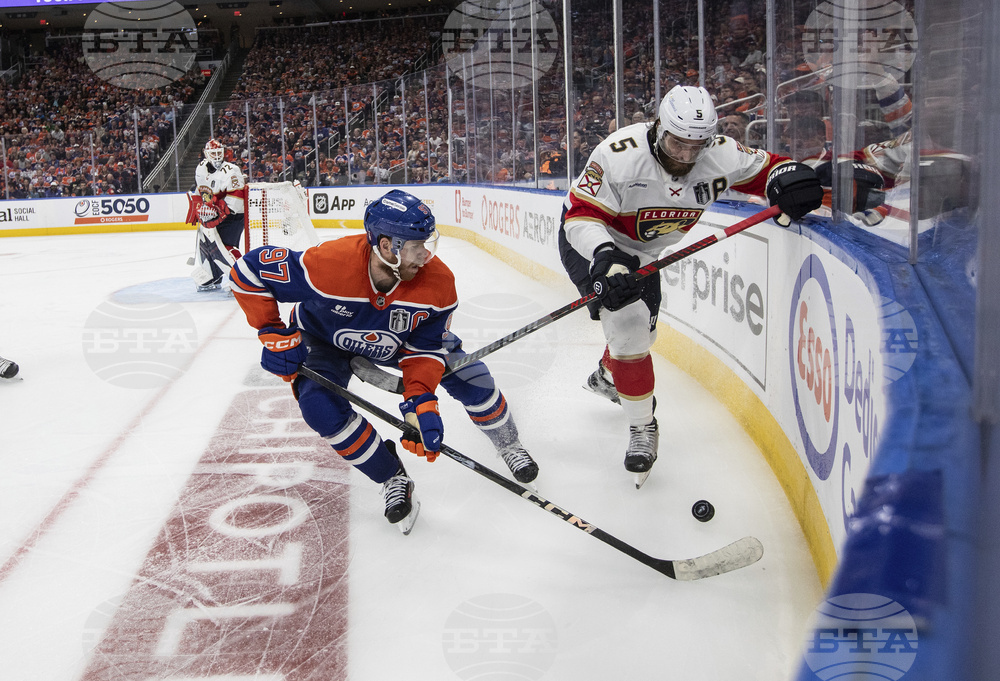 Stanley Cup Panthers Oilers Hockey