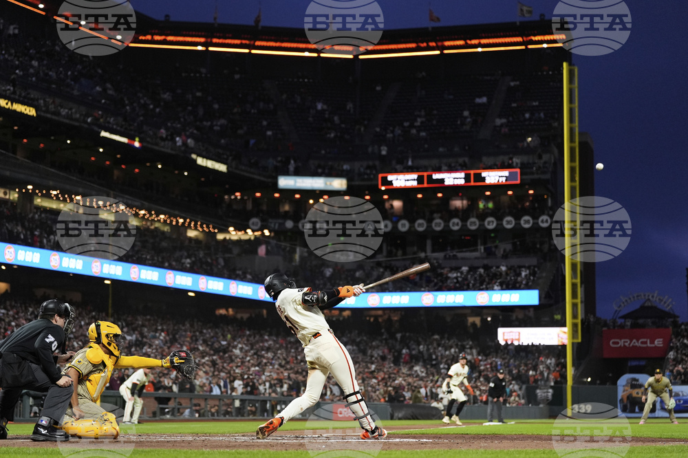 Padres Giants Baseball