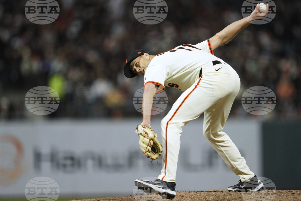 Padres Giants Baseball