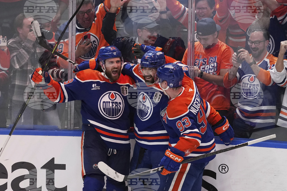Stanley Cup Panthers Oilers Hockey