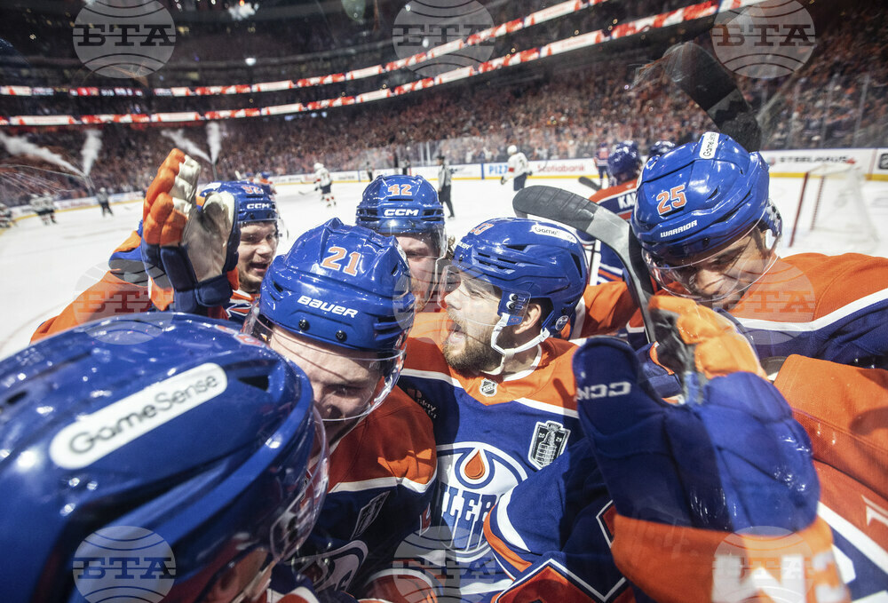 Stanley Cup Panthers Oilers Hockey