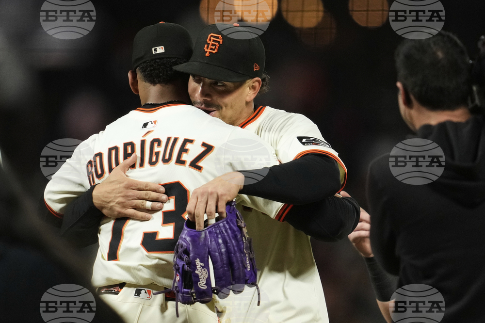 Padres Giants Baseball