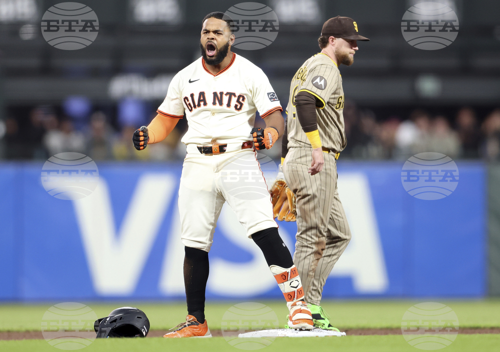 Padres Giants Baseball