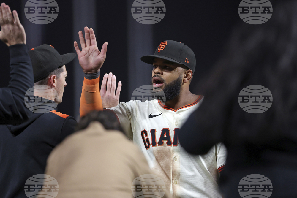 Padres Giants Baseball