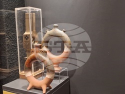 Троян - Музей на занаятите - изложба „Повелителка на глината“