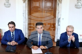 НС - „Продължаваме Промяната“ - пресконференция