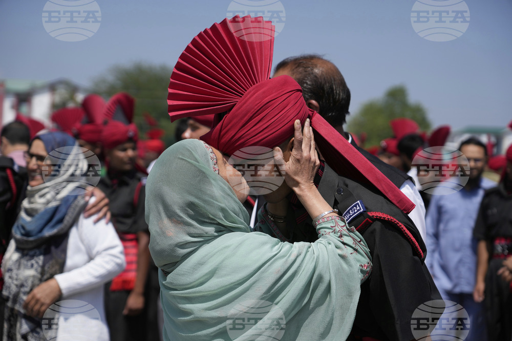 India Kashmir Soldiers