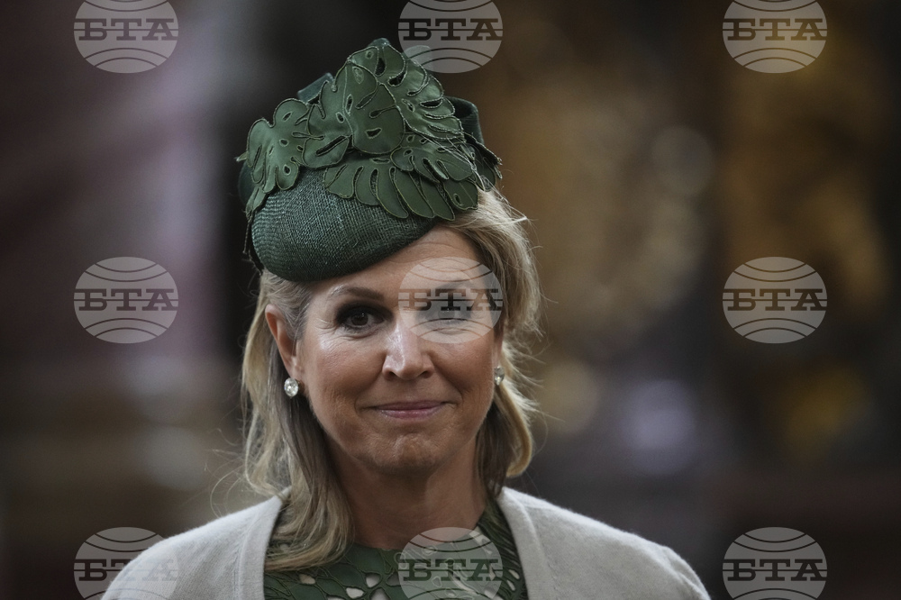 Нидерландската кралица Максима започна военната си служба, съобщи Кралският двор в Хага