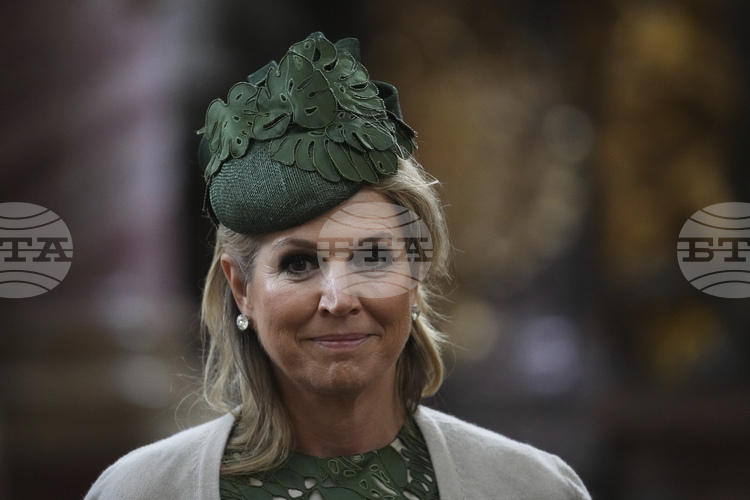 Нидерландската кралица Максима доброволно се записа за военна служба съобщи