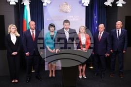 Народно събрание - партия „Величие” - пресконференция