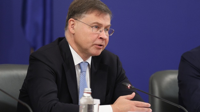 Euro Area Accession Is Bulgaria’s Best Investment for Future, Says EU Commissioner Dombrovskis