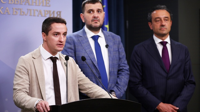 Yavor Bozhankov Will Refer Fellow MP to Prosecution over Plenary Altercation in Plenary