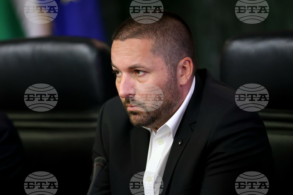 Виждам желание за промяна и категорични срокове за законодателни промени, каза Николай Попов, бащата на загиналата в катастрофа Сияна