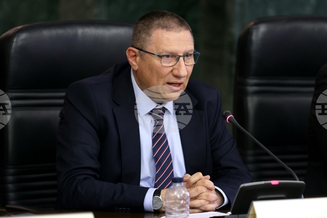 Prosecutor General Asks for Quick Expert Reports for All Court Cases