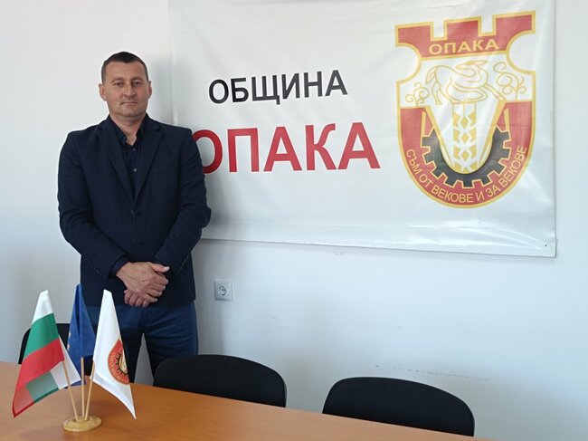 Мюмюн Мюмюнов отново е председател на Общинския съвет в Опака