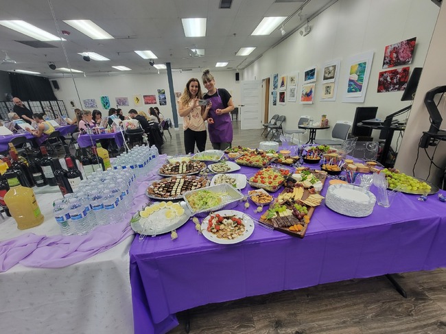 Благотворителна вечер „Рисуване с кауза“ се състоя в Културен център „Българика“ в Чикаго 