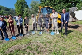 Село Лозен - първа копка - нов корпус на 201-во ОУ "Св. св. Кирил и Методий"