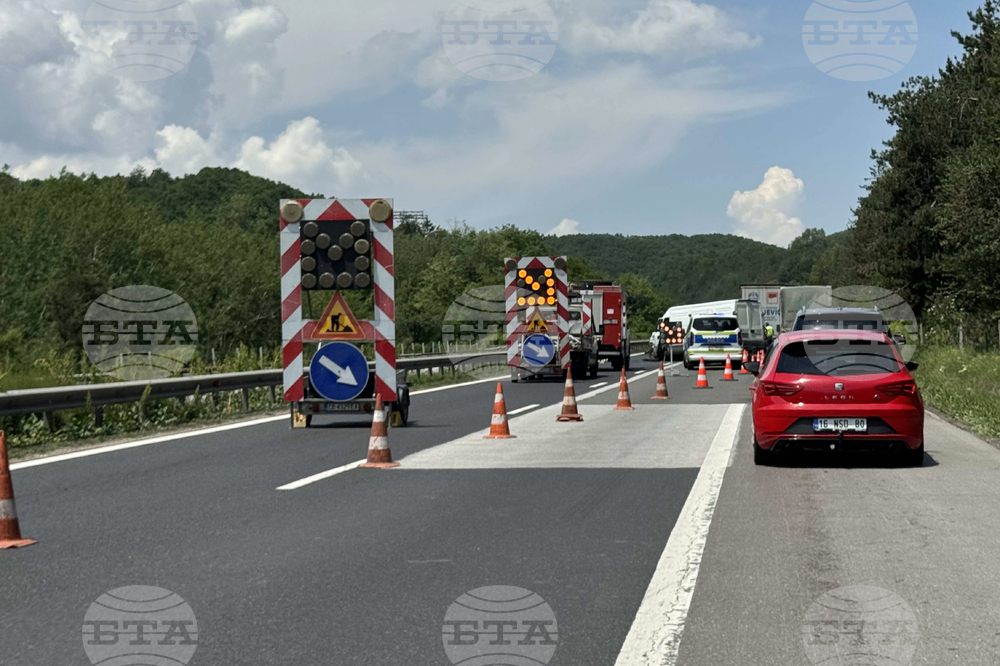 Тежък пътен инцидент взе две жертви на автомагистрала "Тракия"