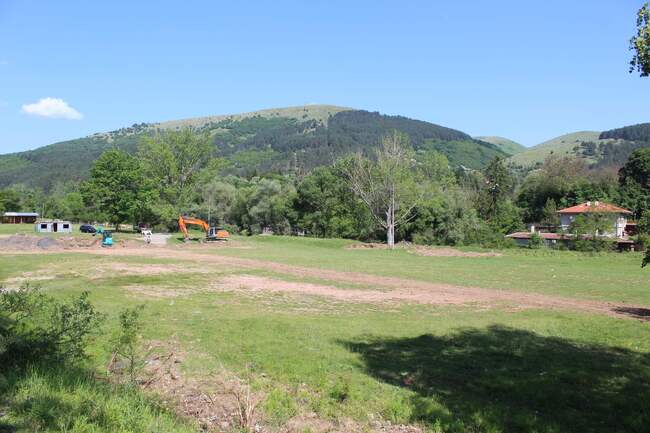 Изграждането на летен възрожденски атракцион започна в Котел