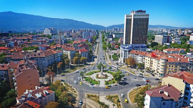 Столична община представи новите поръчки за чистотата: Силно завишени изисквания към фирмите и по-строги договори