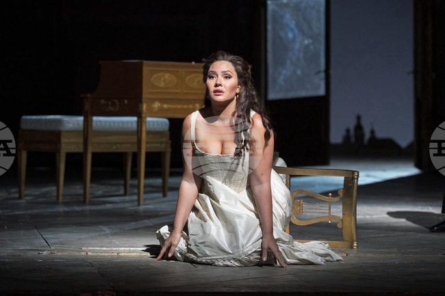 Соня Йончева получи отлични отзиви за ролята на Лиза в „Дама Пика“ на сцената на Метрополитън опера