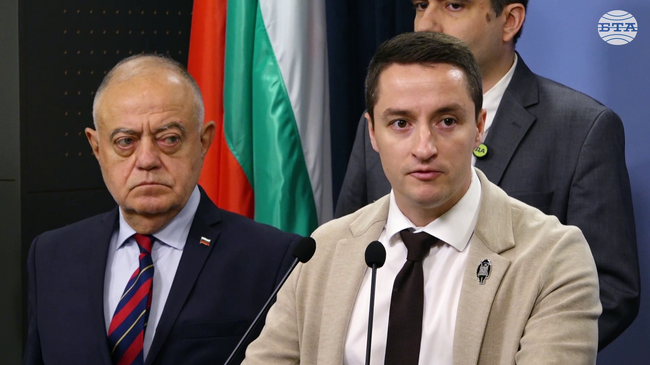 Внасям сигнал в прокуратурата срещу Цончо Ганев, каза Явор Божанков от ПП-ДБ