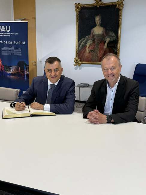 Генералният консул на България в Мюнхен Стефан Йонков посети град Ерланген, Германия