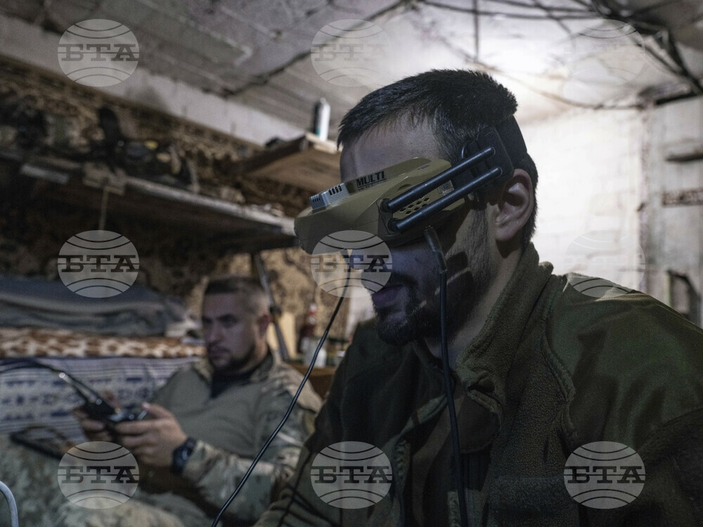 Russia Ukraine Hybrid Warfare
