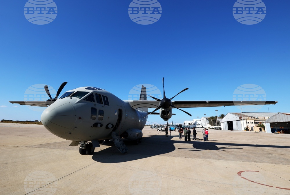 Ливан - самолет „Спартан“ - хуманитарна помощ - Сирия 