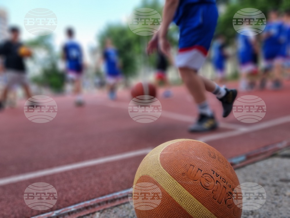 Занимания по астрономия, арт ателиета, училище по плуване и различни възможности за спорт ще предложи лятната ваканция на децата в Ямбол