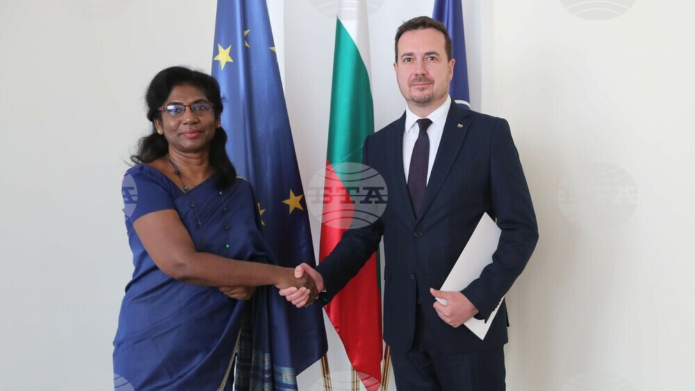 Deputy Foreign Minister Pavlov Receives Credentials of Sri Lanka Ambassador to Bulgaria