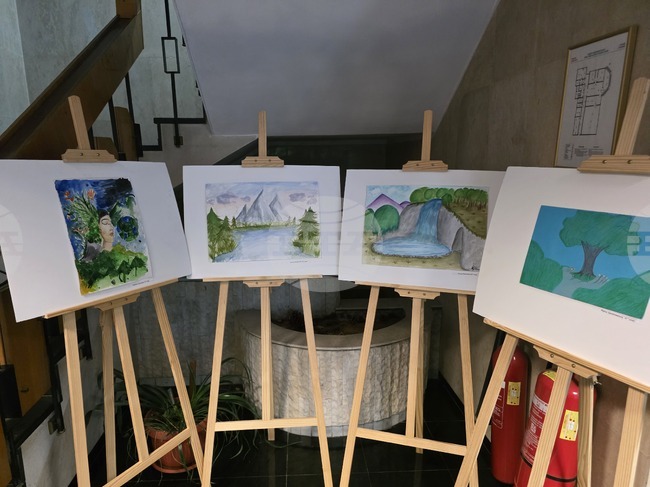 С изложба на детски рисунки регионалната екоинспекция в Смолян отбеляза Световния ден на околната среда 