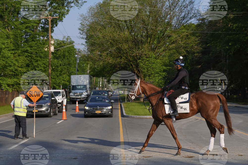 Belmont Horse Racing