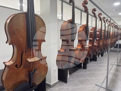 Казанлък - конкурс - лютиерство