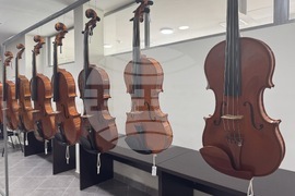 Казанлък - конкурс - лютиерство