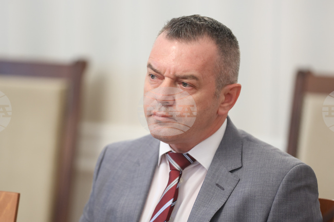 Правителството предлага директорът на Служба „Военно разузнаване“ да бъде преназначен на длъжността за нов мандат