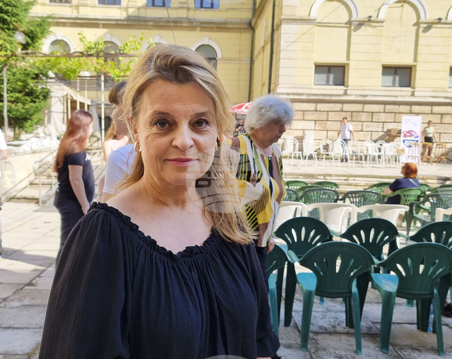 Важно качество на драматургията е да дава свобода на режисьора и на актьорите, каза Мария Касимова-Моасе