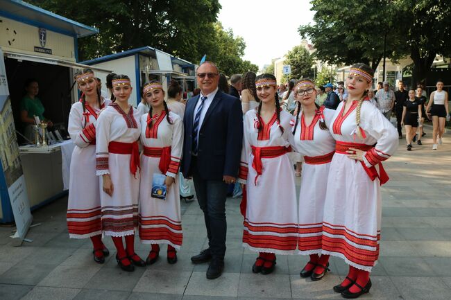 18 средни училища от Русе представят възможностите си за обучение след 7 клас