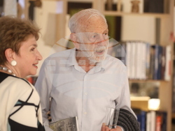 Матилда Финци - изложба