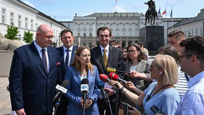 ПАП: Президентът ще подпише закон за прозрачност при цените на жилищата в Полша