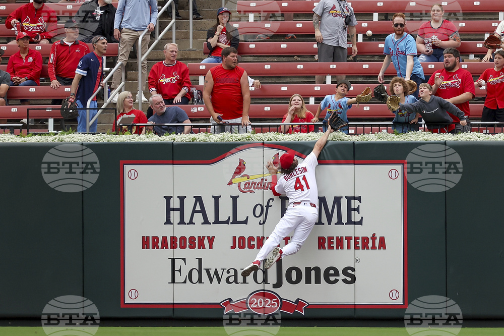 APTOPIX Royals Cardinals Baseball